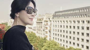 劉嘉玲創立時尚生活概念品牌＋01