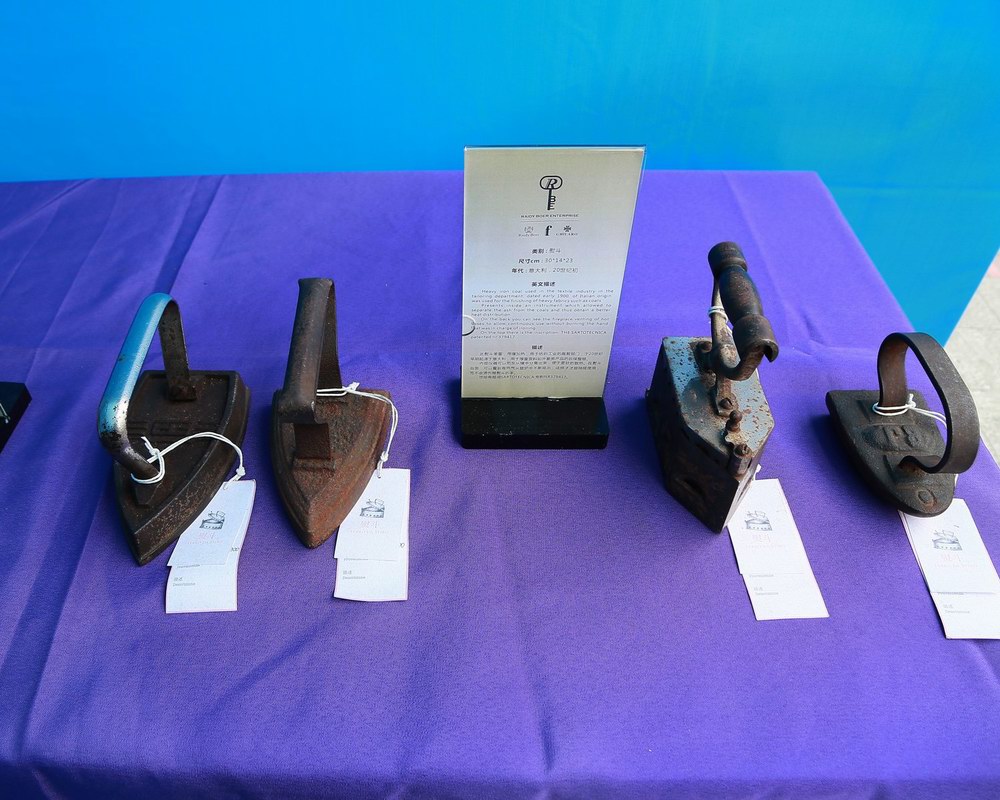 雷迪波爾攜旗下三大品牌Raidy Boer、GHILARO、ferrante展示頂尖男裝時(shí)尚風(fēng)采