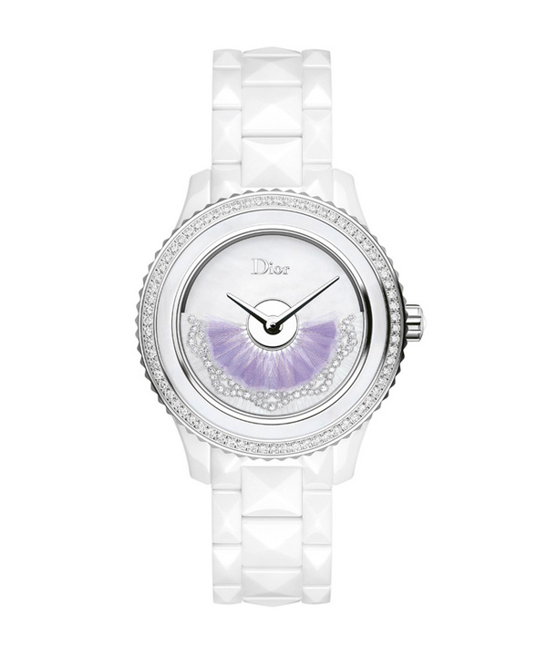 DIOR VIII優雅腕表 打造白色浪漫冬季