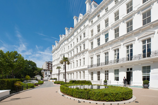 Harrods Estates 攜手居外網直擊中國買家