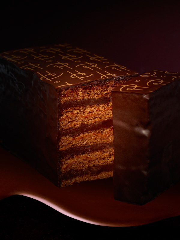 Pierre Hermé Paris 呈獻繽紛節日賀禮