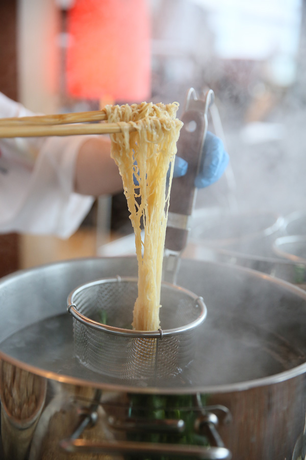 萬(wàn)麗咖啡室呈獻(xiàn)驚喜父親節(jié)自助餐