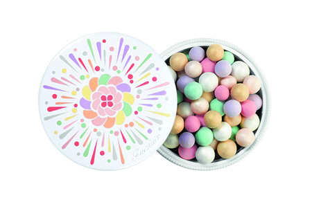 Guerlain（嬌蘭）引領蜜粉球時尚潮流26年