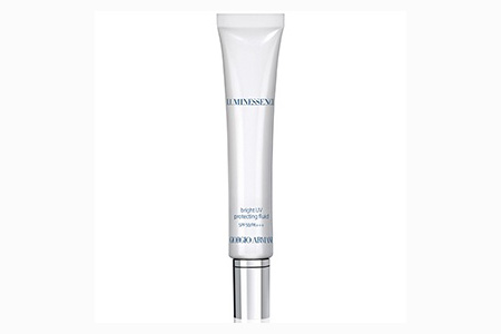 Giorgio Armani 雪紡瞬白系列：優雅瞬白