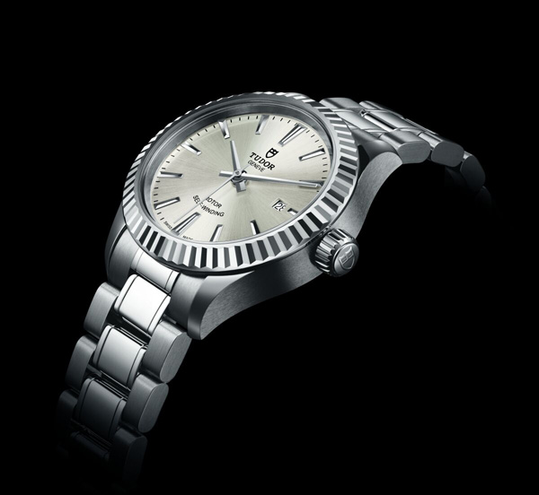 TUDOR Style系列腕表 經典復古時尚 