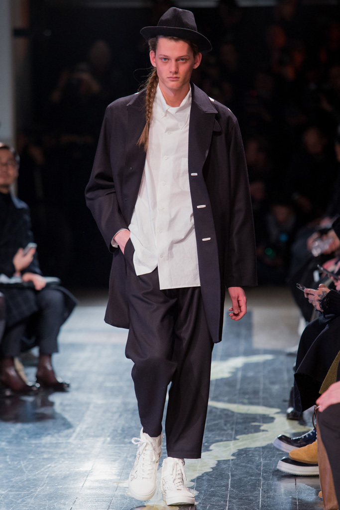 Yohji Yamamoto 2016秋冬男裝流行發布