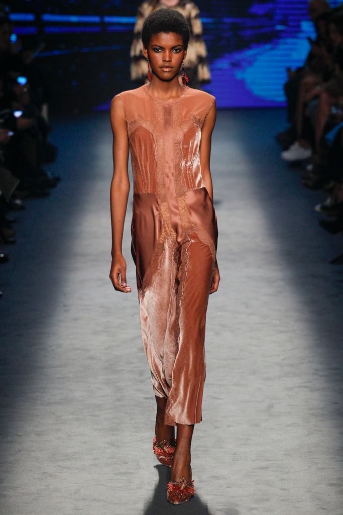 Alberta Ferretti 2016秋冬流行發(fā)布