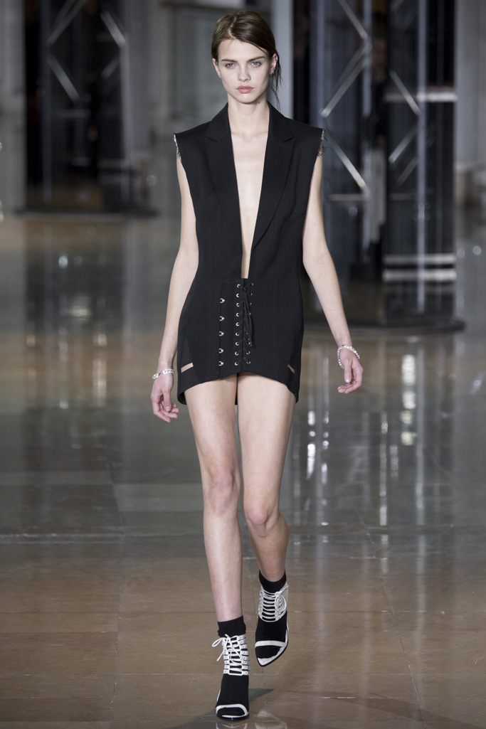 Anthony Vaccarello 2016秋冬流行發布