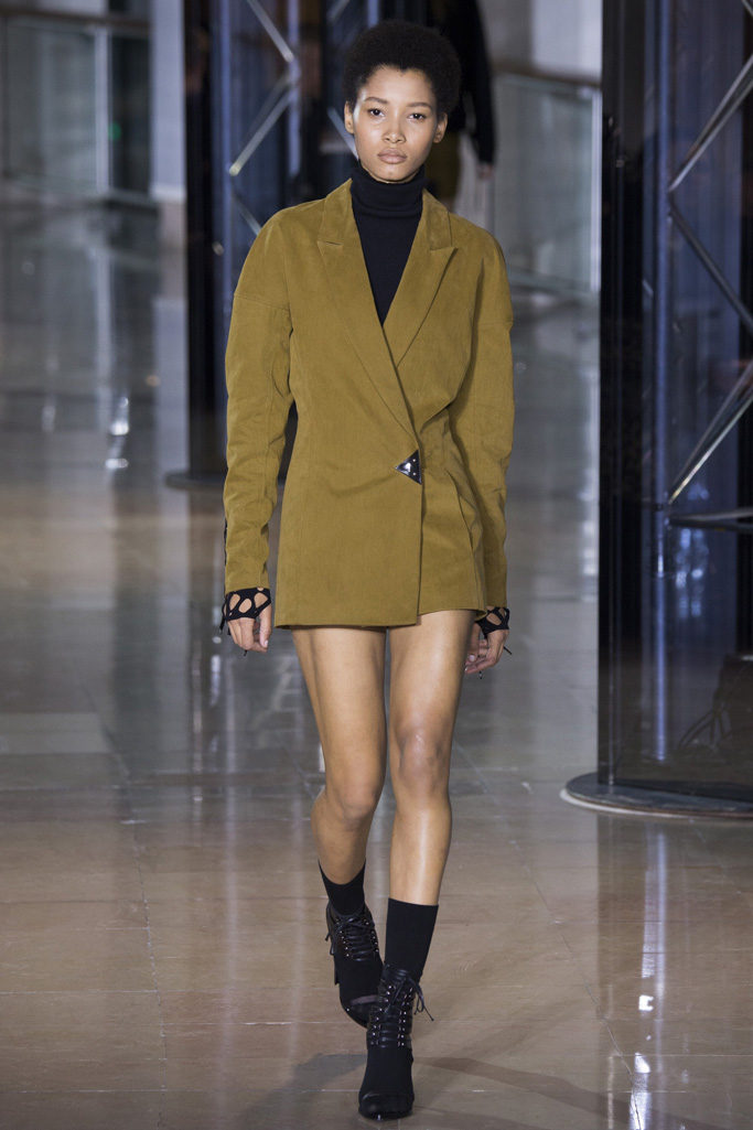 Anthony Vaccarello 2016秋冬流行發布