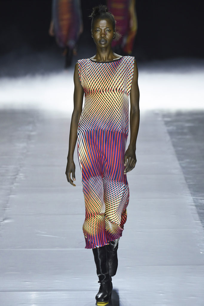 Issey Miyake 2016秋冬流行發布