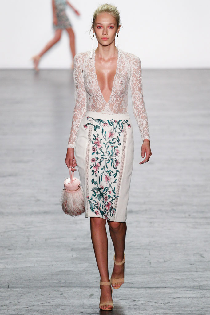 Tadashi Shoji 2017春夏流行發布