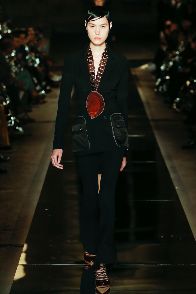 Givenchy 2017春夏流行發布
