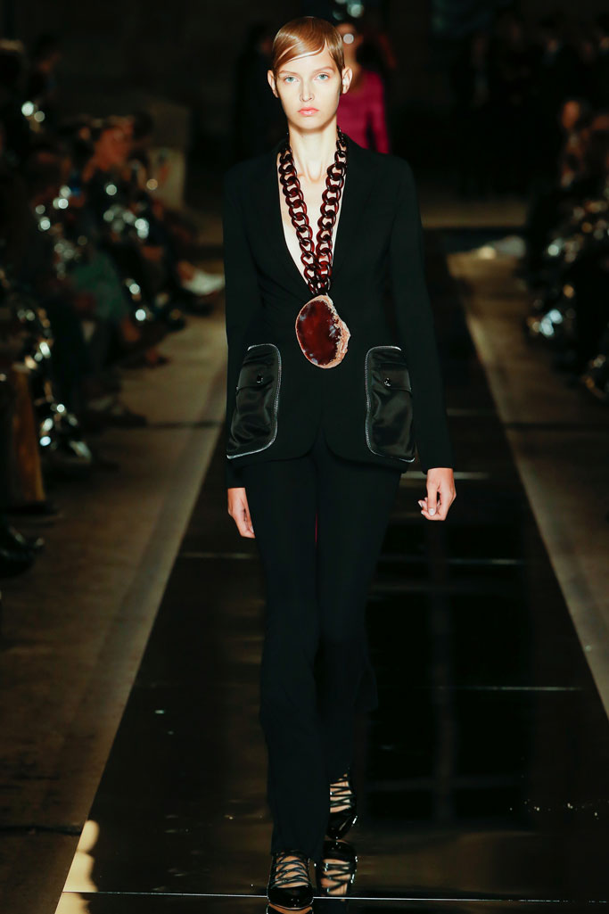 Givenchy 2017春夏流行發布