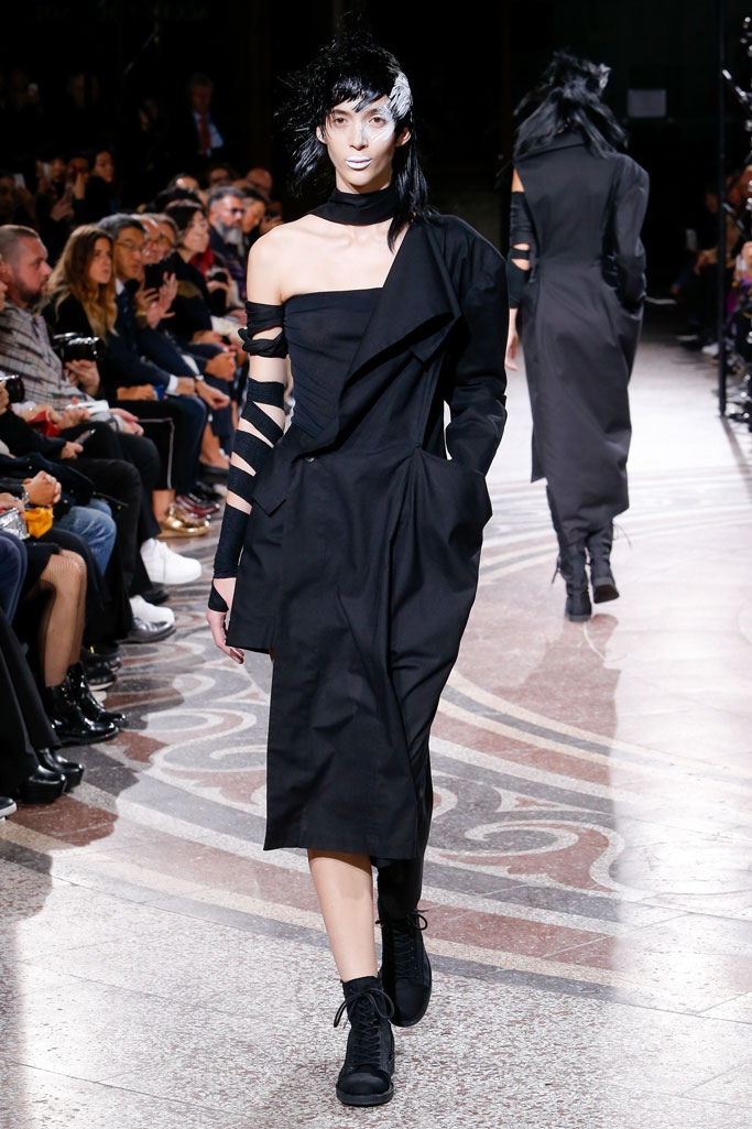 Yohji Yamamoto 2017春夏流行發布