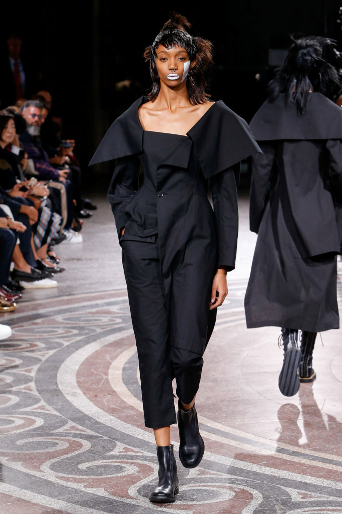 Yohji Yamamoto 2017春夏流行發布