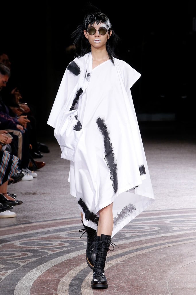 Yohji Yamamoto 2017春夏流行發布