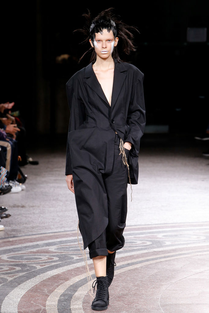 Yohji Yamamoto 2017春夏流行發布