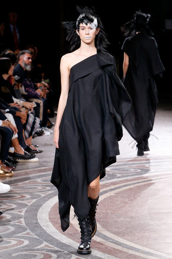 Yohji Yamamoto 2017春夏流行發布