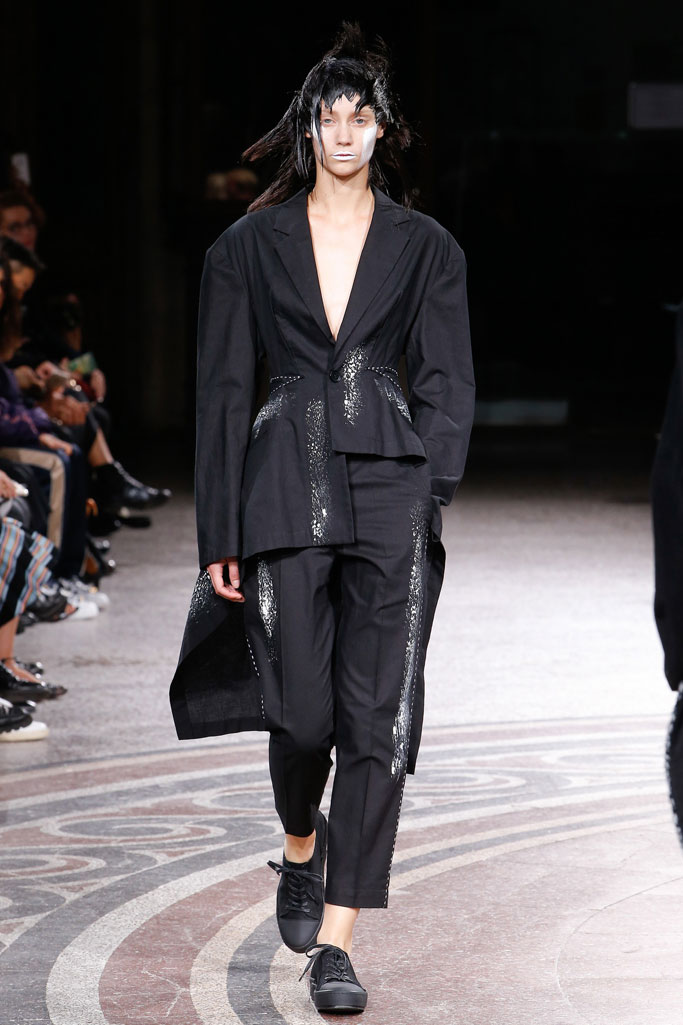Yohji Yamamoto 2017春夏流行發布