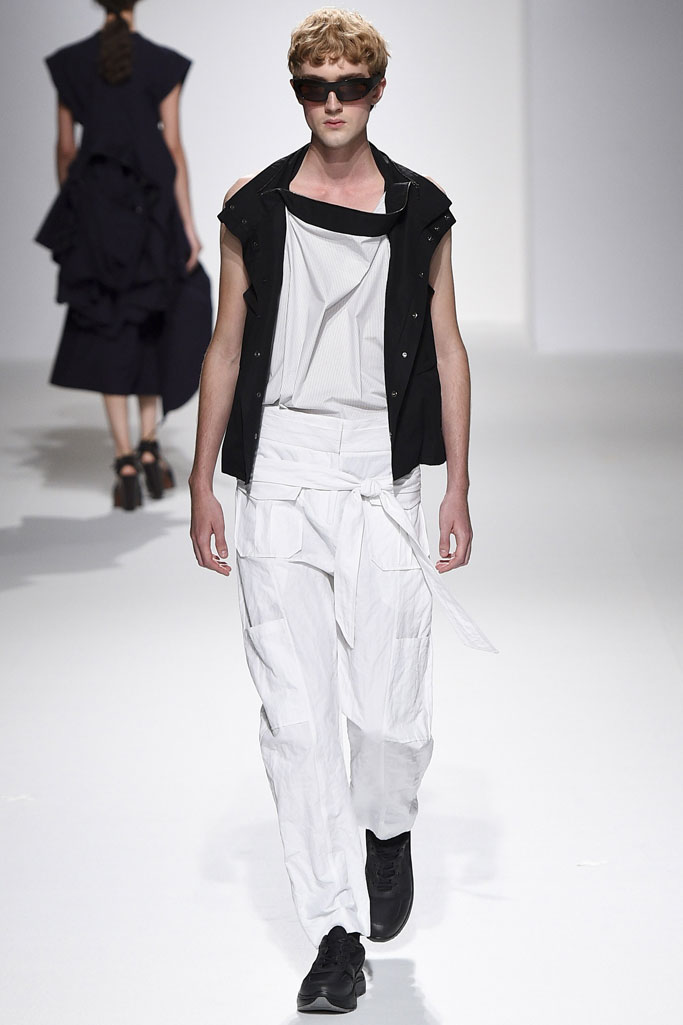 Chalayan 2017春夏流行發布