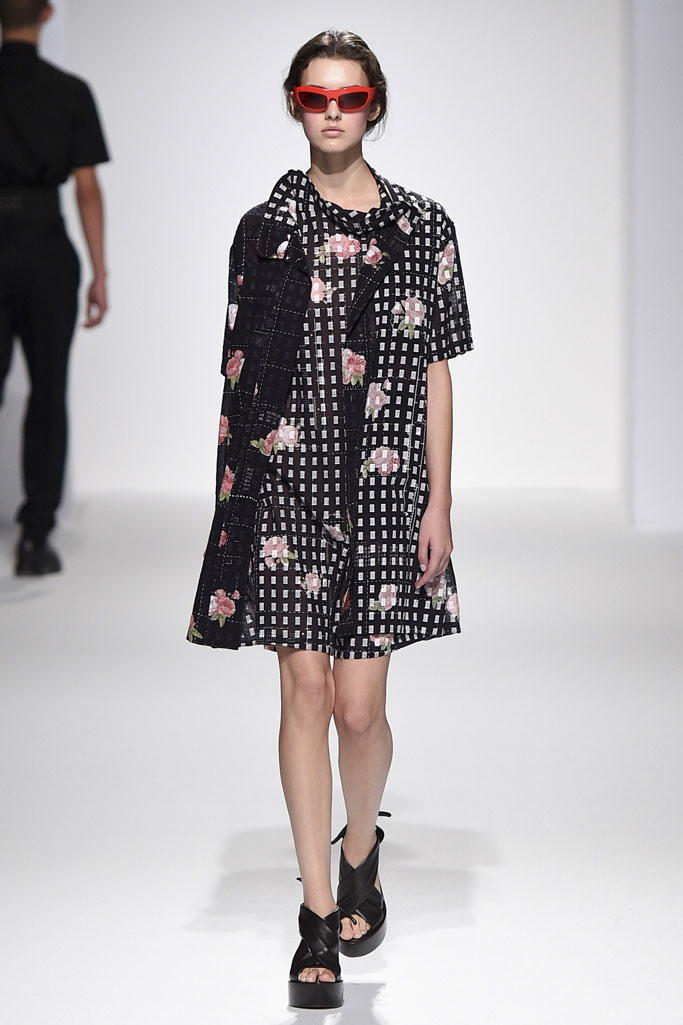 Chalayan 2017春夏流行發(fā)布