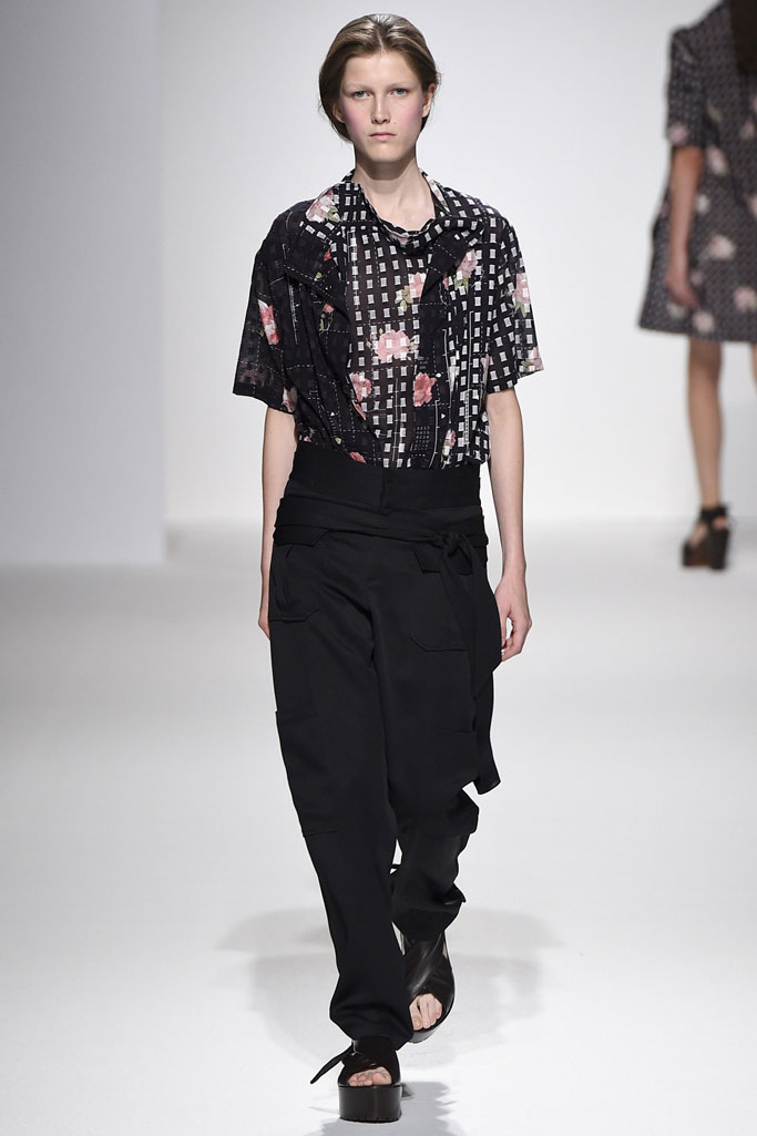 Chalayan 2017春夏流行發布