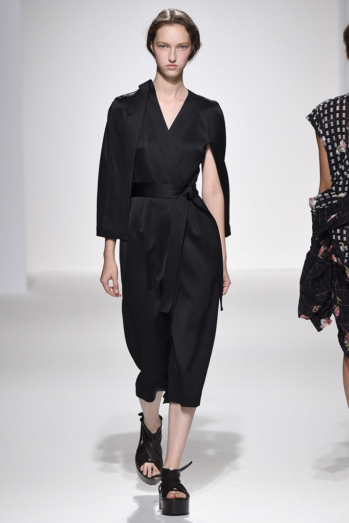 Chalayan 2017春夏流行發布