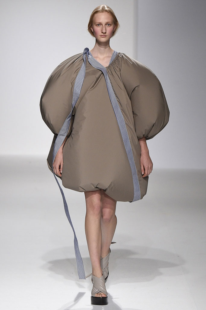 Chalayan 2017春夏流行發布