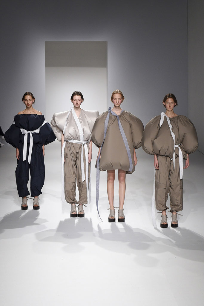 Chalayan 2017春夏流行發布