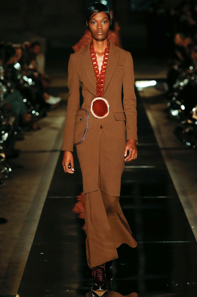 Givenchy 2017春夏流行發布