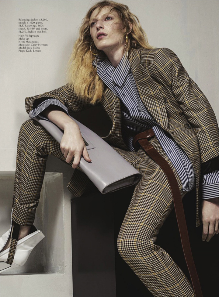 Julia Nobis《Vogue》澳大利亞版2016年12月號