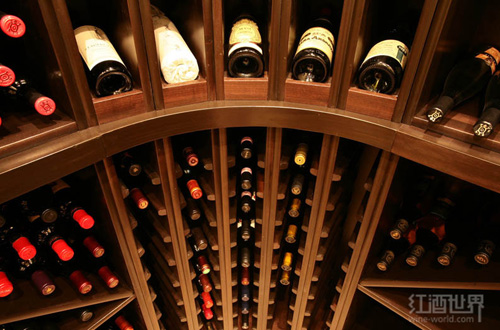  為什么進口葡萄酒的保質期是10年？ 