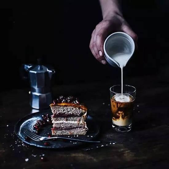跟 Instagram 達人學習拍攝餐桌上的食物