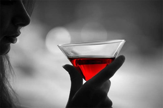 美酒課堂： 葡萄酒怎么喝才最健康？ 