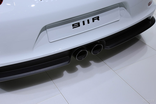 保時捷911 R 于日內瓦車展正式發布