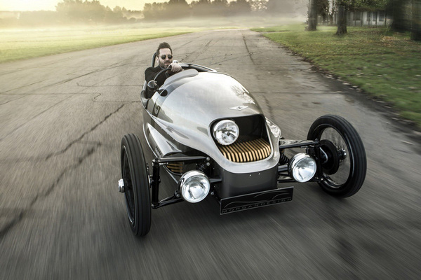 Morgan EV3 純電動三輪車日內瓦發布