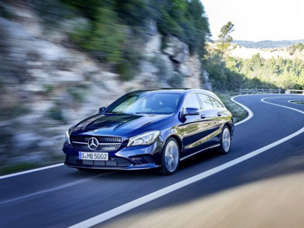 奔馳發布新款CLA/AMG CLA 45 官圖