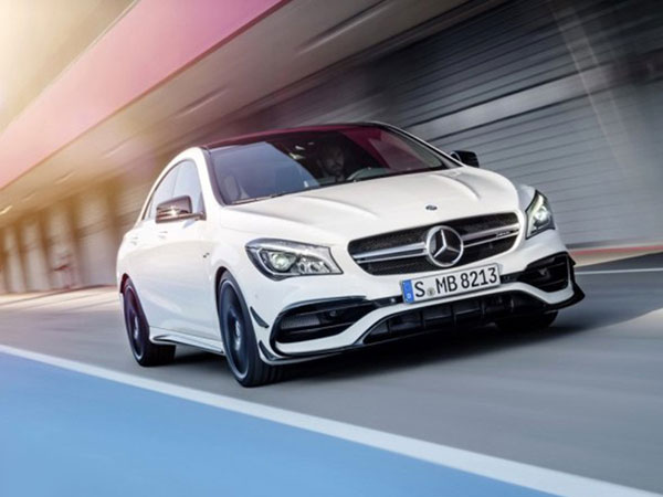 奔馳發布新款CLA/AMG CLA 45 官圖