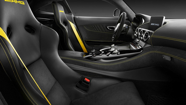 性能猛獸 Mercedes-AMG GT R正式發布