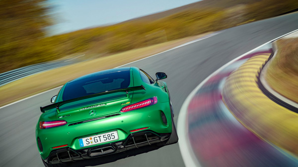 性能猛獸 Mercedes-AMG GT R正式發布
