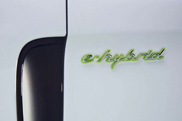 保時捷Panamara 4 E-Hybrid 將亮相巴黎