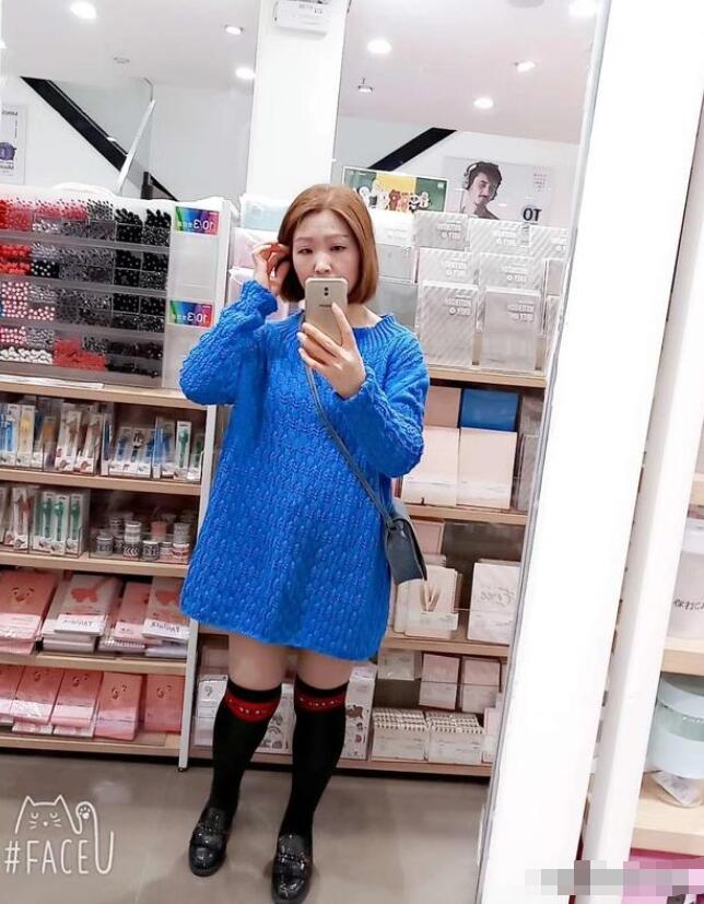 寬松藍色毛衣裙