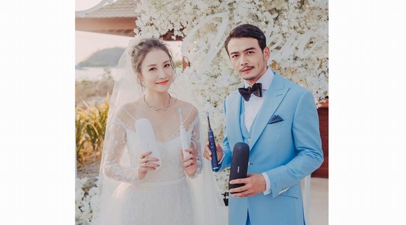 楊爍夫婦海島浪漫完婚，甄選飛利浦Sonicare好禮致謝親友