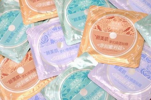 李易峰攜手佰草集新美?。荷顚友a(bǔ)水全靠它