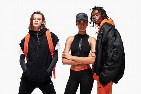 健身運動與時尚的跨界聯合：Reebok與維多利亞·貝克漢姆推出2019春季首發系列