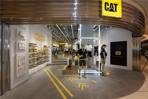 從月球空降？酷玩度爆表？CAT中國首家生活態度體驗店落地廣州！ 
