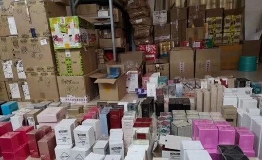 假貨泛濫的世界，心心APP幫你避坑