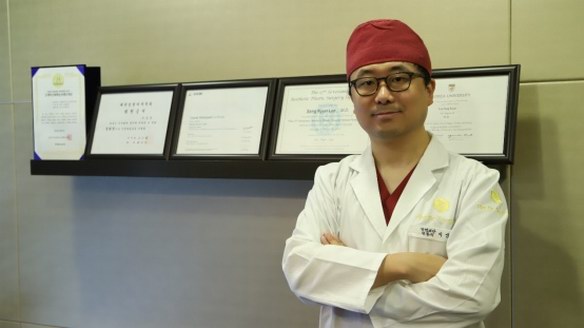 TS整形外科醫院李相均院長下巴截骨術V臉打造