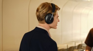 智慧動態降噪+HiFi級音質，華為FreeBuds Studio為你打造獨享的Moment