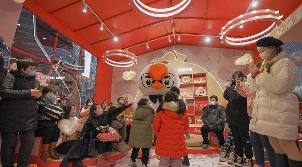 小天鵝新春送溫暖，心意烘「被」店亮相上海暖心開業(yè)